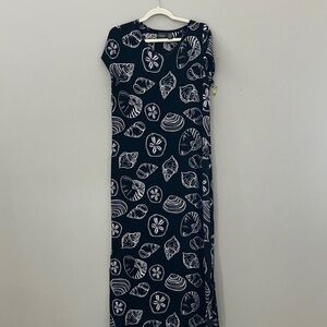 Chico's Traveler's Black & White Seashell Maxi Dress | Size 1